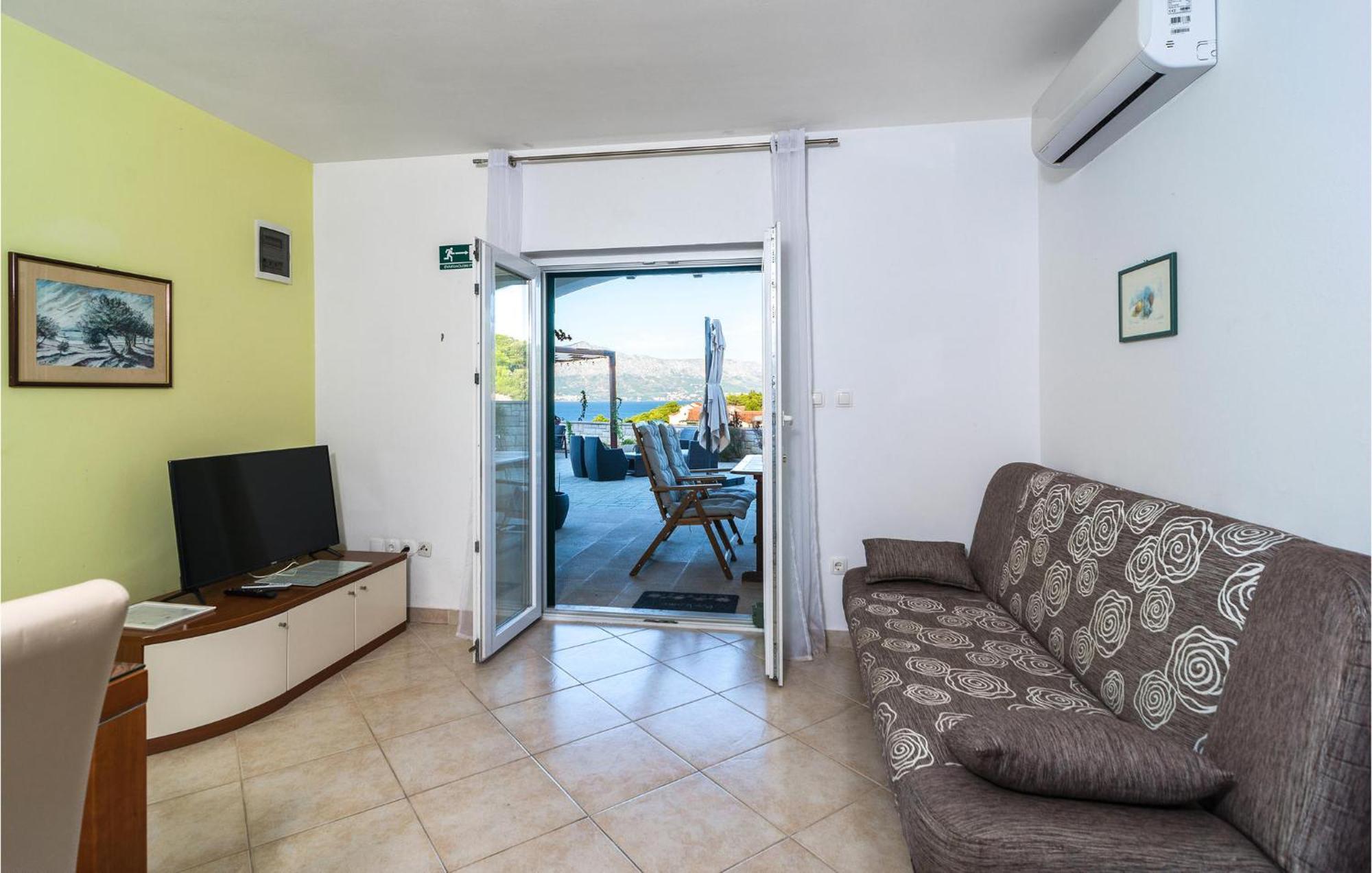 Nice Home In Postira With Outdoor Swimming Pool מראה חיצוני תמונה